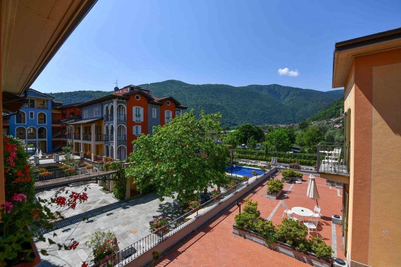 Aquazzurra Resort & Aparthotel Канобио Екстериор снимка