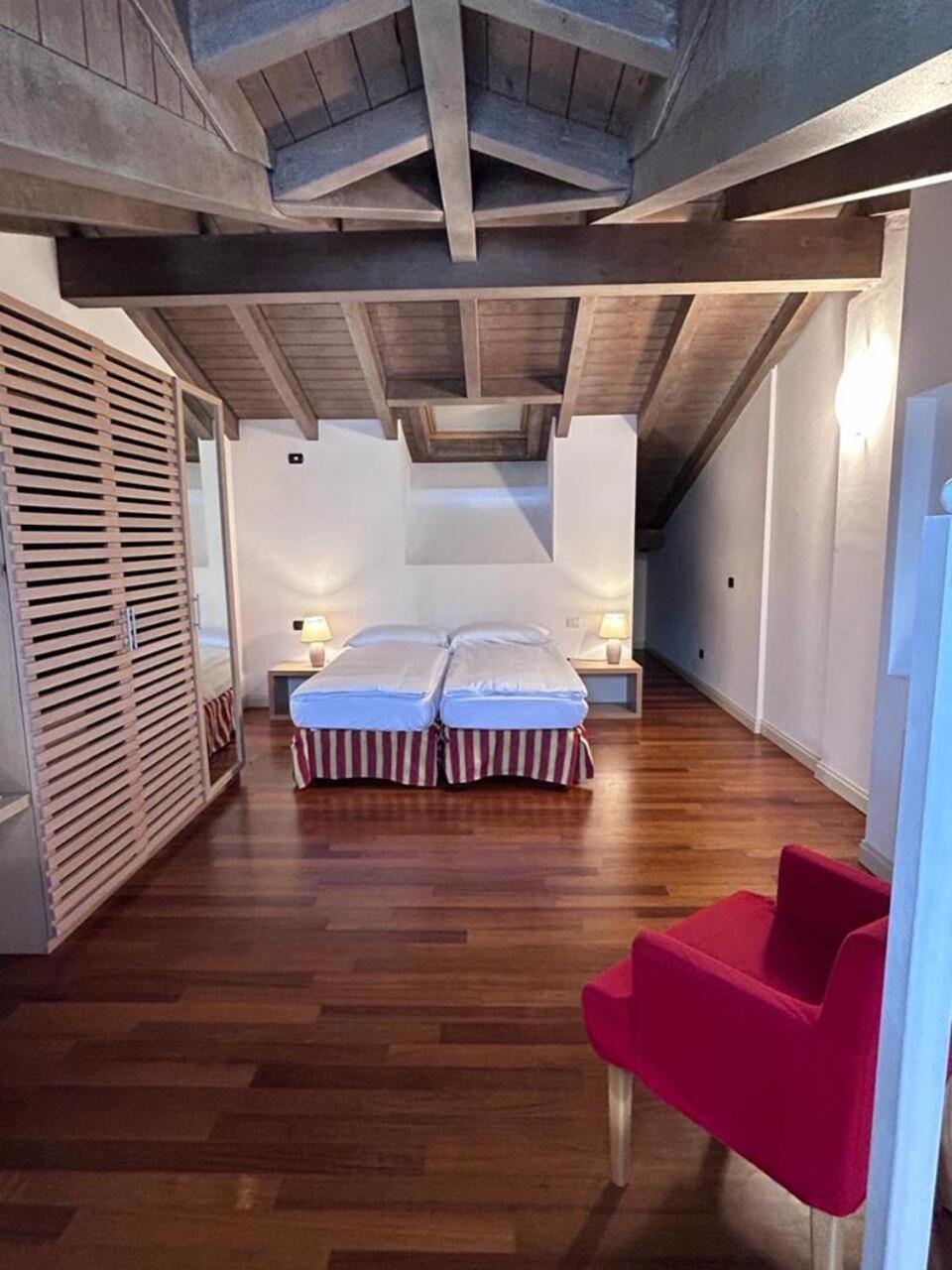 Aquazzurra Resort & Aparthotel Канобио Екстериор снимка